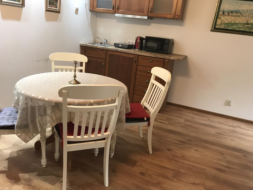 A1 Apartments With Free Parking 리가 외부 사진