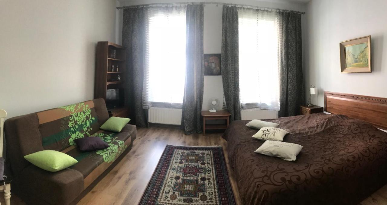 A1 Apartments With Free Parking 리가 외부 사진
